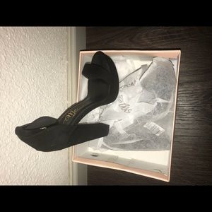 Fashion Nova Chunky Heels